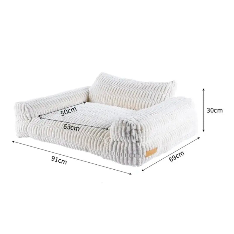 Hand-woven luxury pet bed